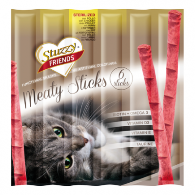Мясные палочки для взрослых стерилизованных кошек и кастрированных котов с курицей Stuzzy Friends 30 г